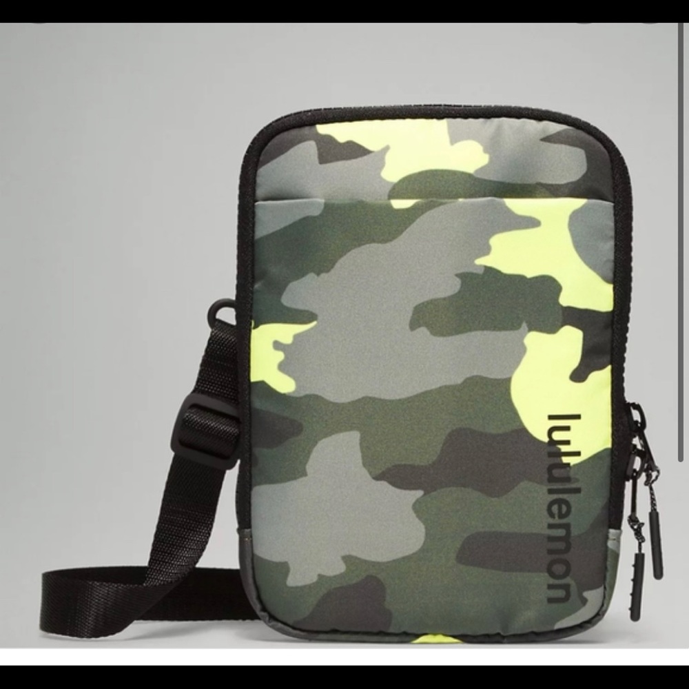 Lululemon crossbody bag camo